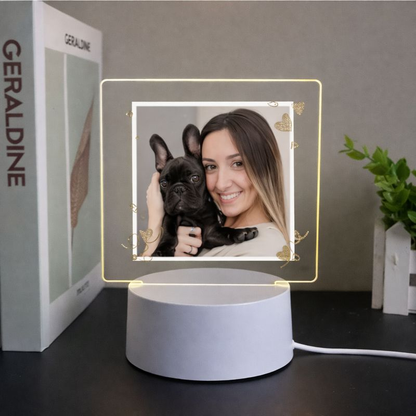 LumiAmor™ – Miłość, która świeci każdej nocy.